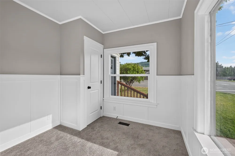 902 Fidalgo Street Sedro Woolley, WA 98284
