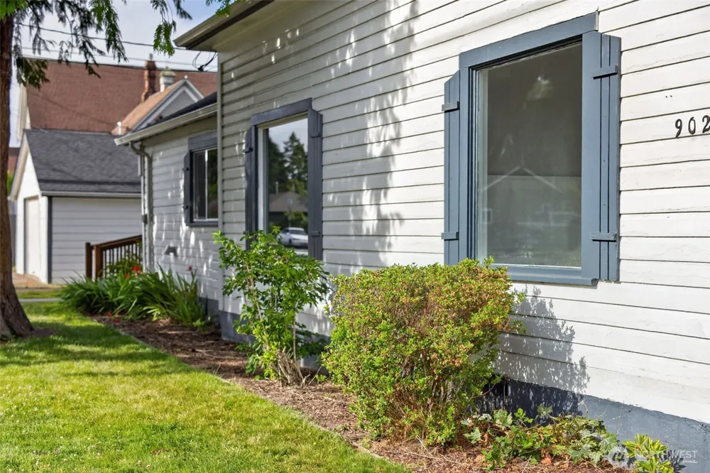 902 Fidalgo Street Sedro Woolley, WA 98284