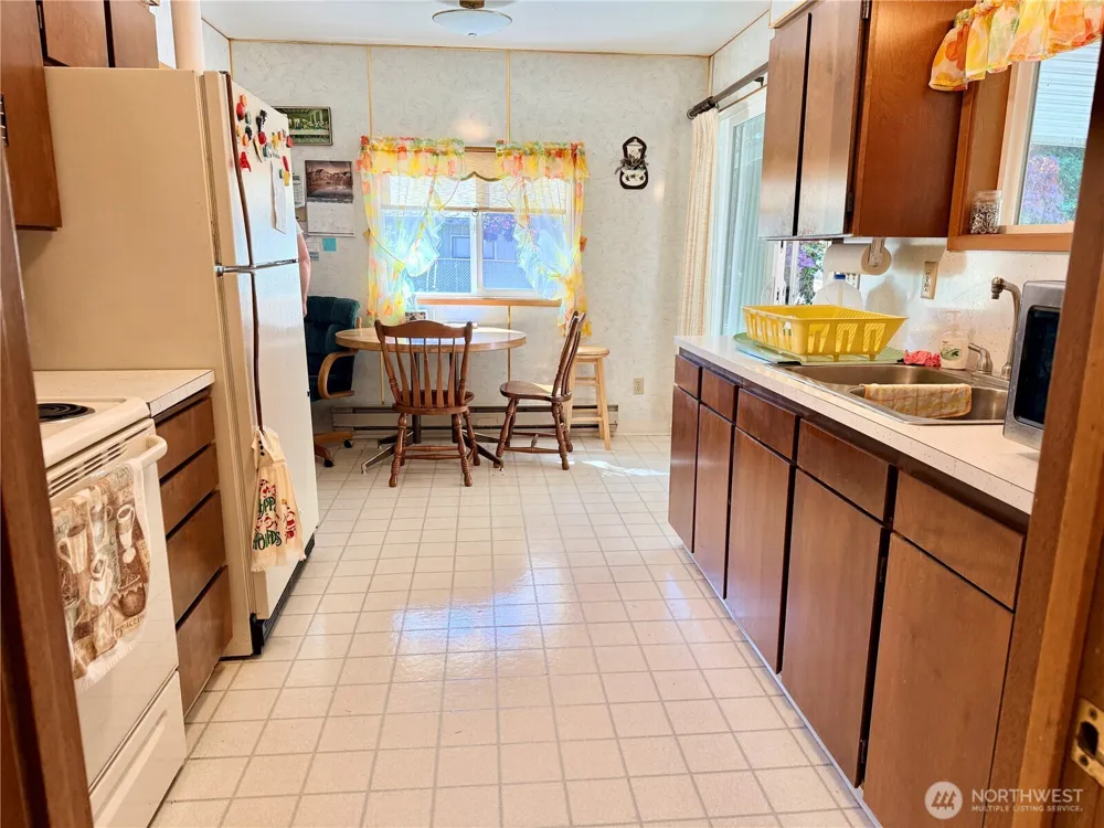 3307 281st Street Ocean Park, WA 98640