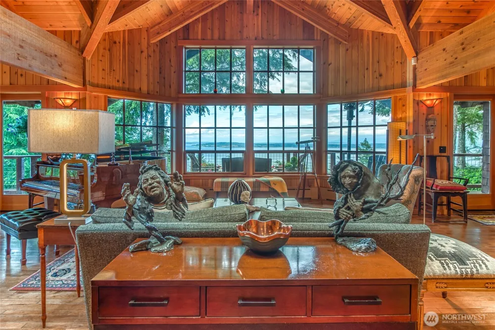 186 Sunrise Bluff Lane Orcas Island, WA 98279
