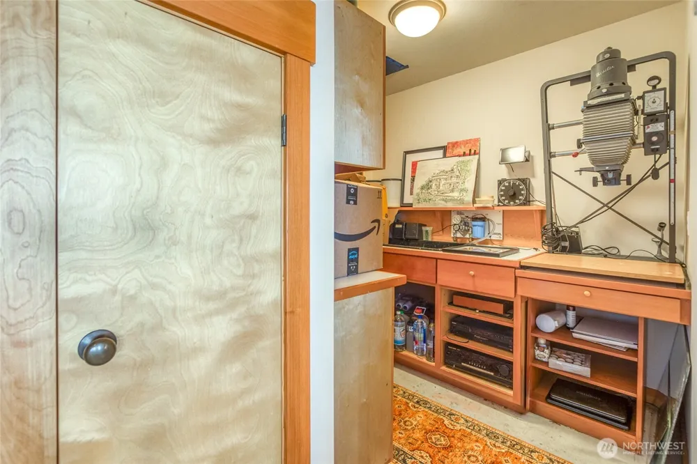 186 Sunrise Bluff Lane Orcas Island, WA 98279