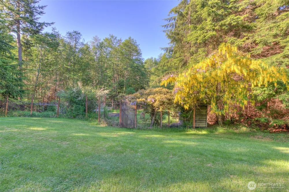 186 Sunrise Bluff Lane Orcas Island, WA 98279