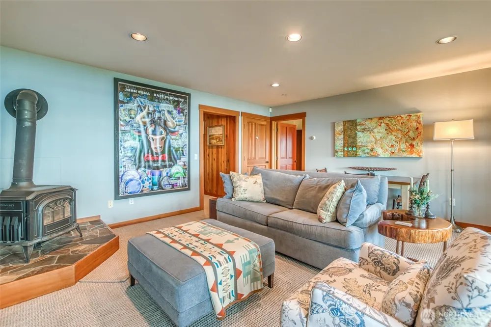 186 Sunrise Bluff Lane Orcas Island, WA 98279