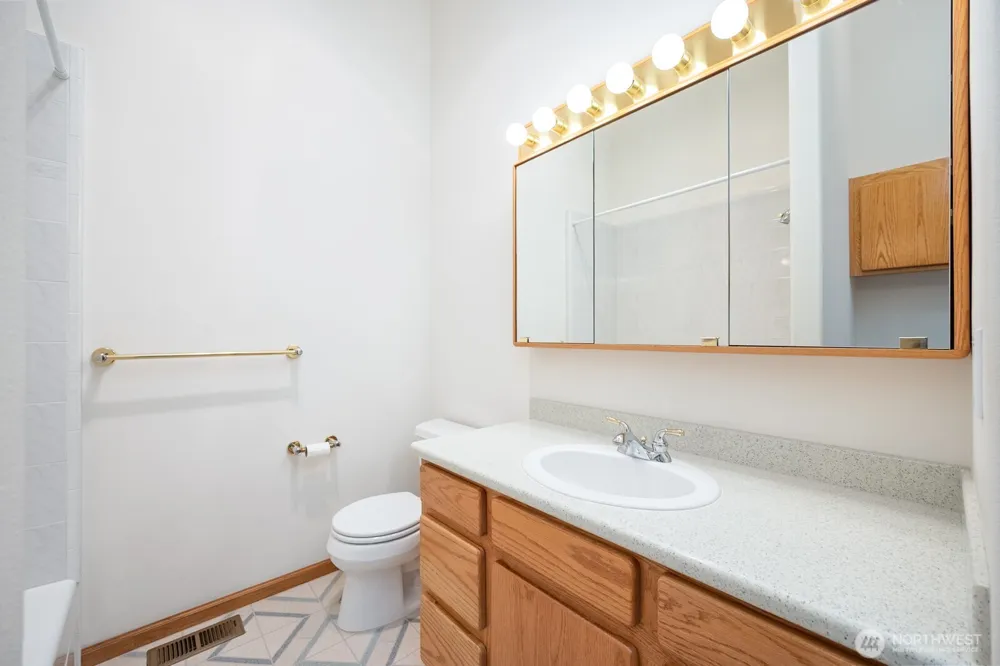 2600 W Marina Drive #5 Moses Lake, WA 98837