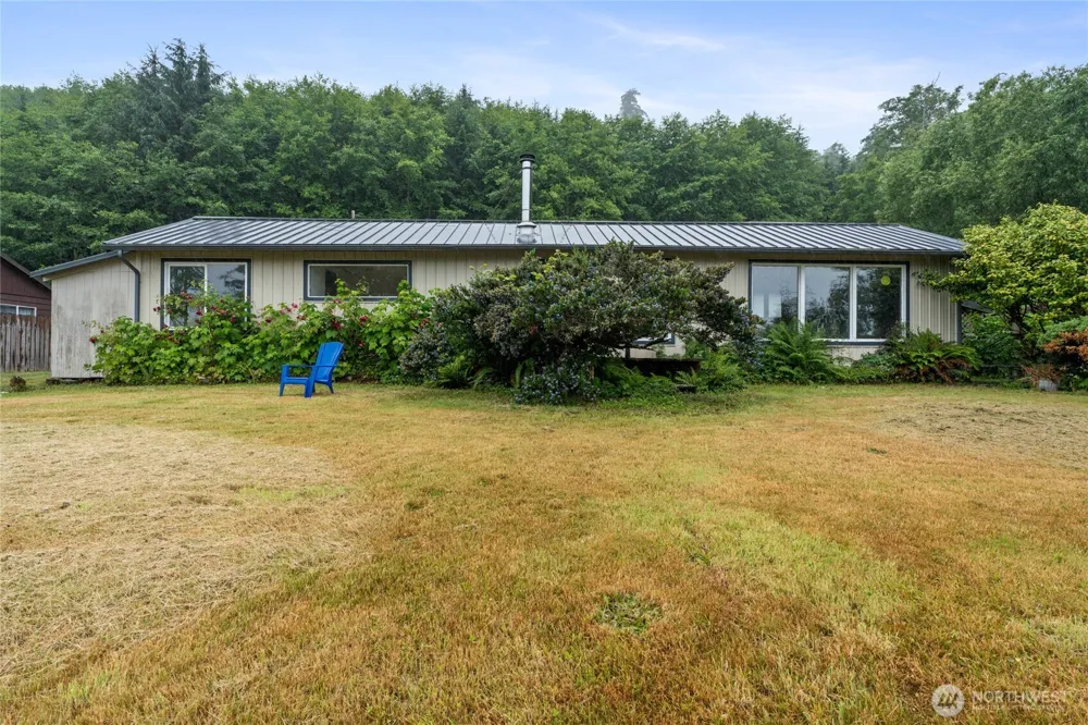 8344 Highway 112 Sekiu, WA 98381