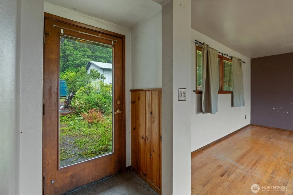 8344 Highway 112 Sekiu, WA 98381