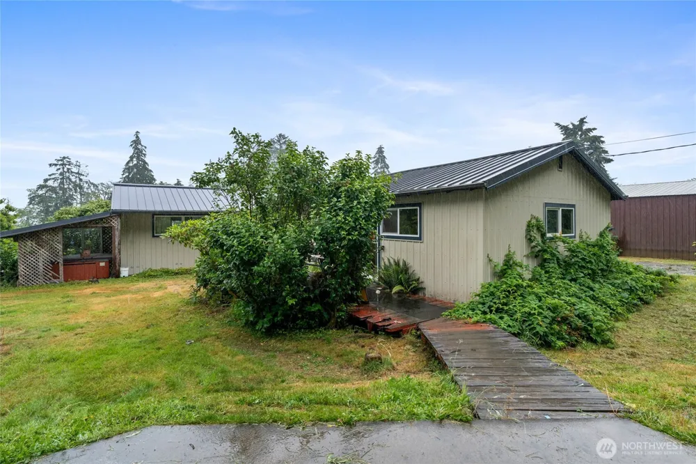 8344 Highway 112 Sekiu, WA 98381