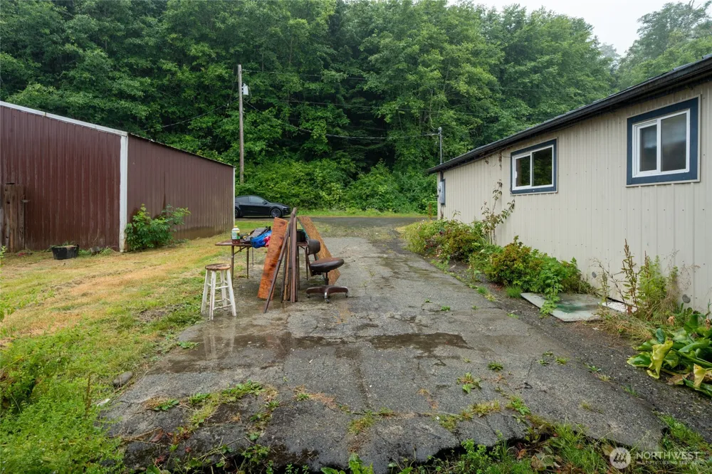 8344 Highway 112 Sekiu, WA 98381