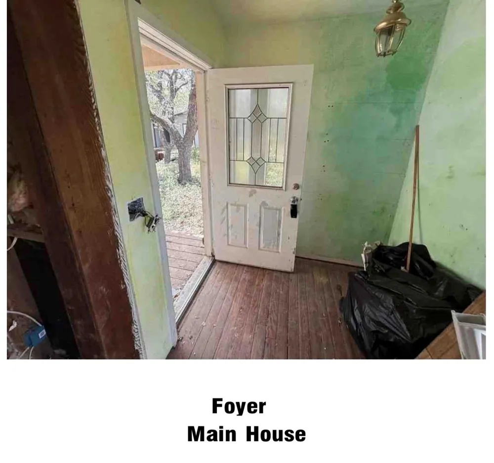 3607 Crawford Road Spicewood, TX 78669