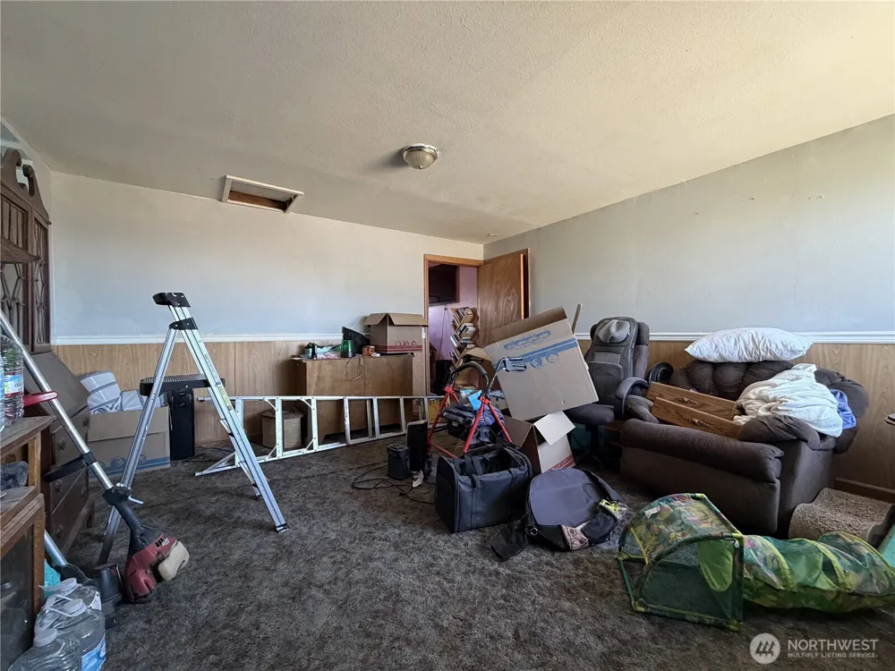 2745 NE Westshore Dr Moses Lake, WA 98837