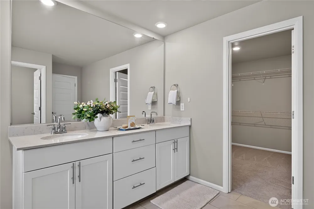 29941 219th Place SE Covington, WA 98042