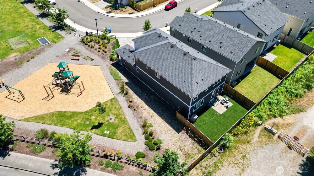 29941 219th Place SE Covington, WA 98042