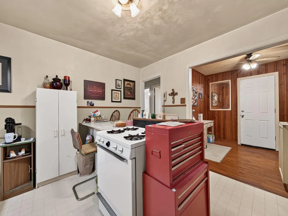 3514 Commerce Street Damon, TX 77430