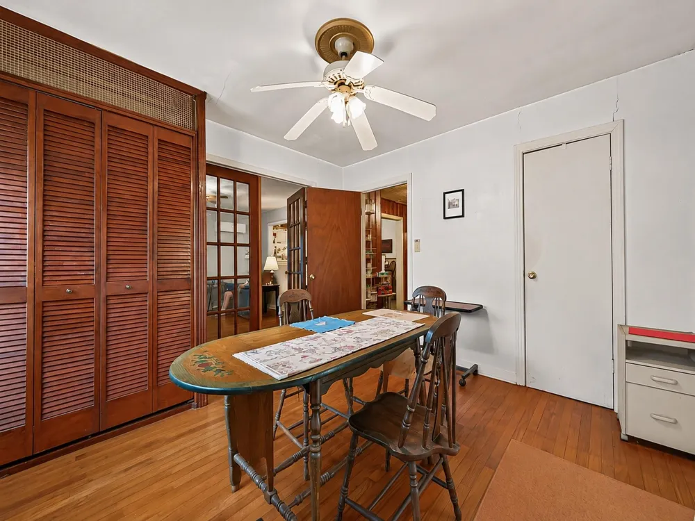 3514 Commerce Street Damon, TX 77430