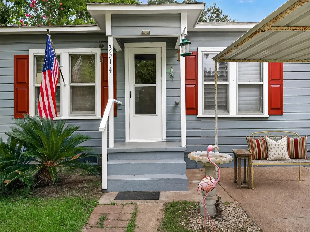 3514 Commerce Street Damon, TX 77430