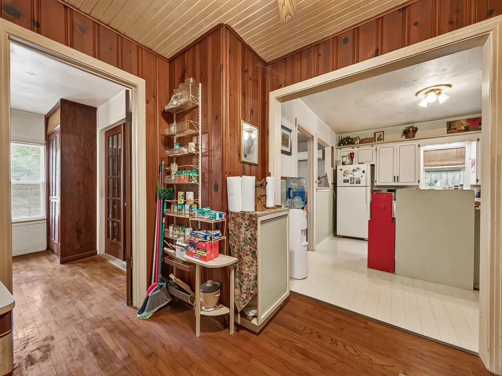 3514 Commerce Street Damon, TX 77430