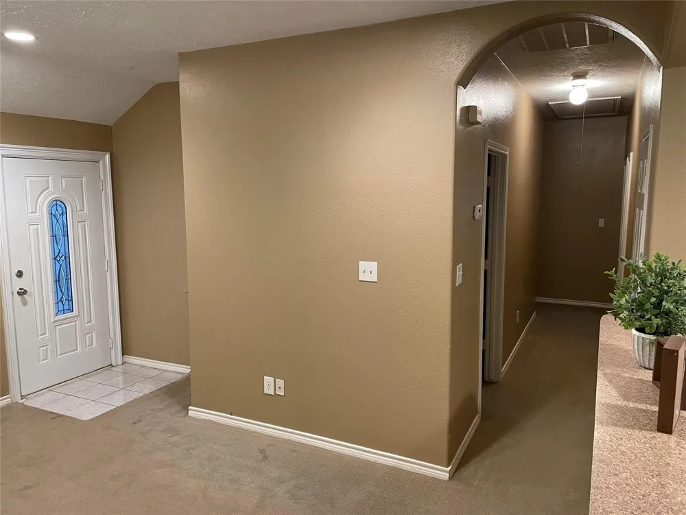 1499 E Dallas Street Conroe, TX 77301
