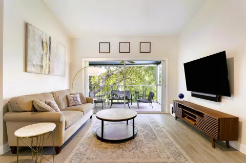 1824 SE Hideaway Circle #1824