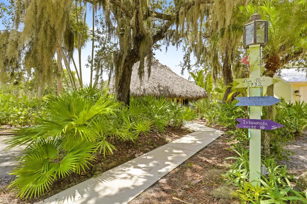 1824 SE Hideaway Circle #1824 Port St. Lucie, FL 34952