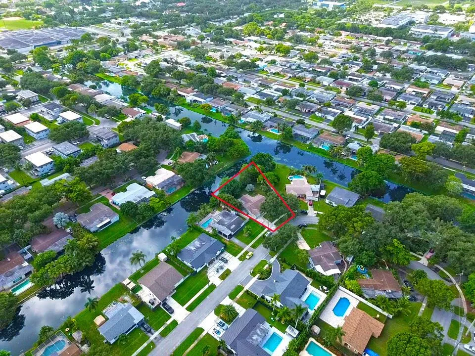 5288 SW 92nd Terrace Cooper City, FL 33328
