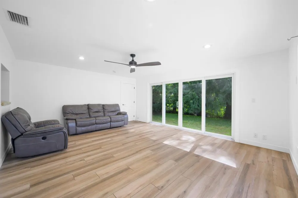 5288 SW 92nd Terrace Cooper City, FL 33328