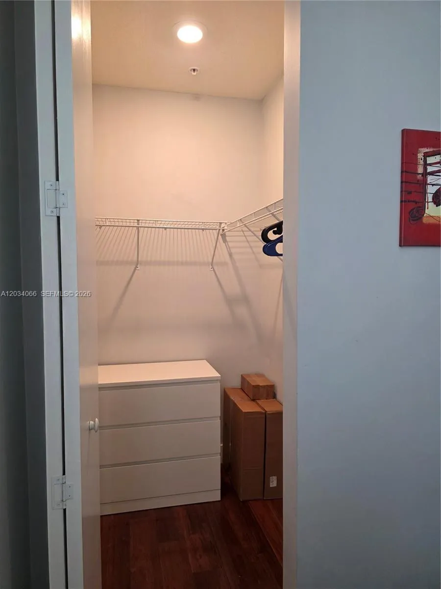 10222 NW 64th Way #302 Doral, FL 33178