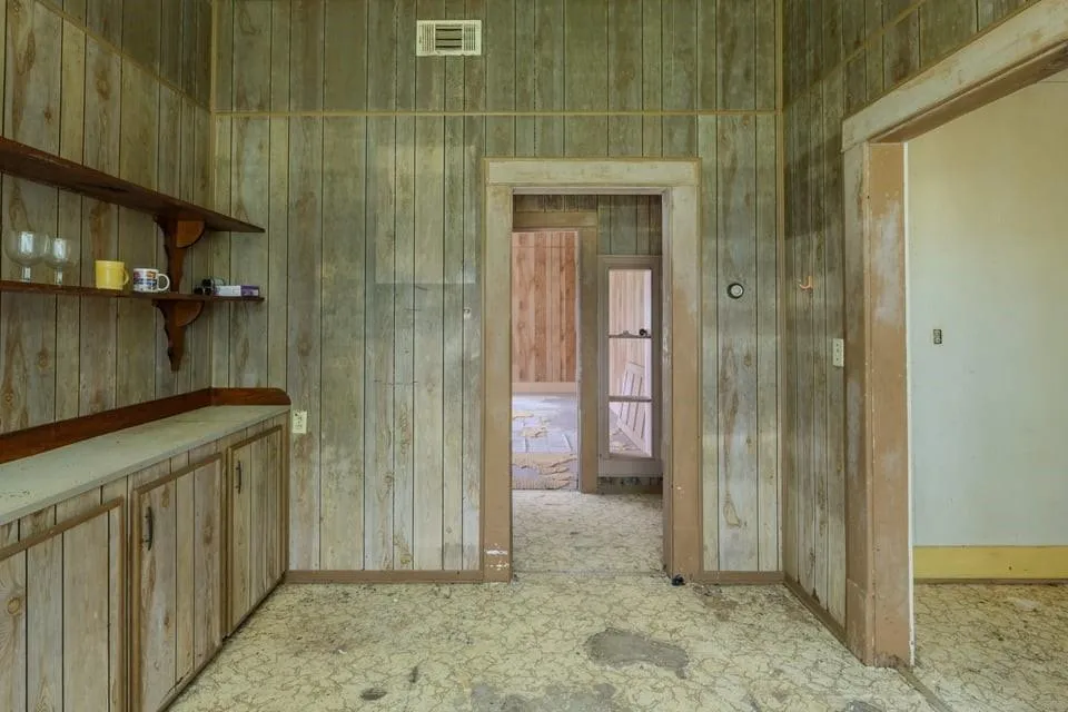 23378 State Highway 35 S Palacios, TX 77465