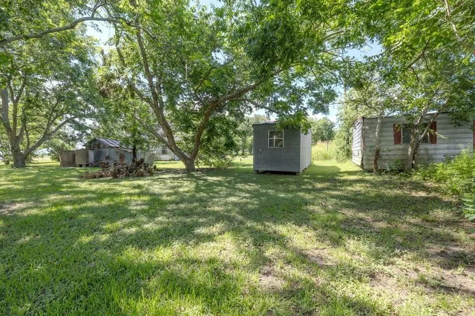 23378 State Highway 35 S Palacios, TX 77465