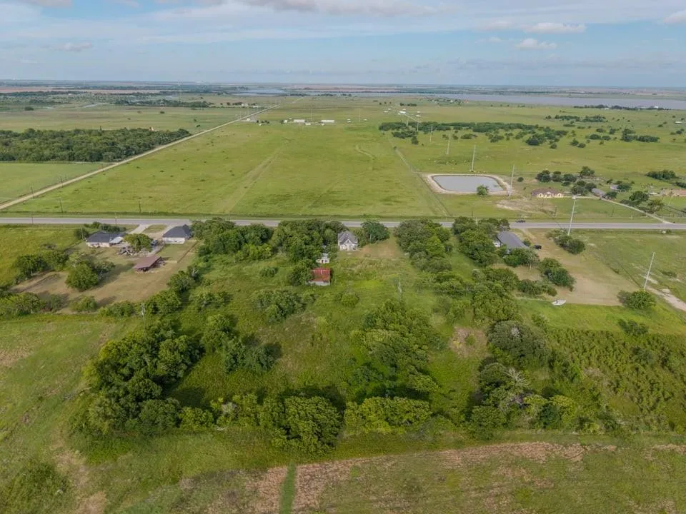 23378 State Highway 35 S Palacios, TX 77465