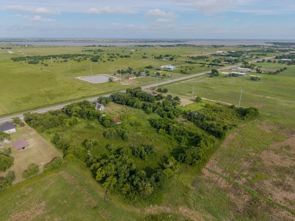 23378 State Highway 35 S Palacios, TX 77465