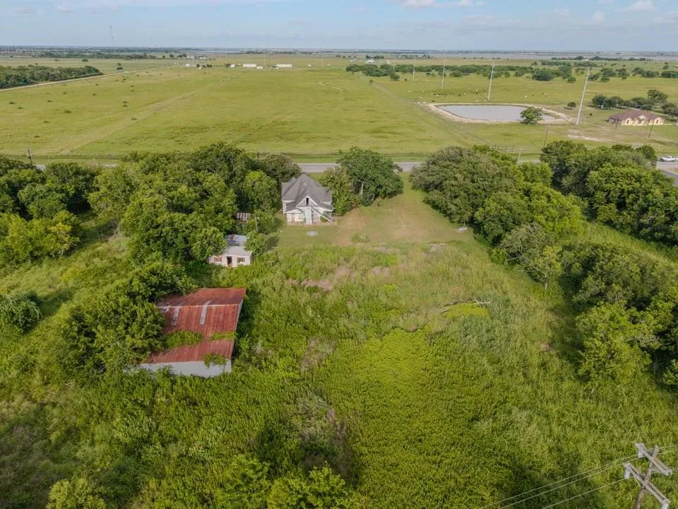 23378 State Highway 35 S Palacios, TX 77465