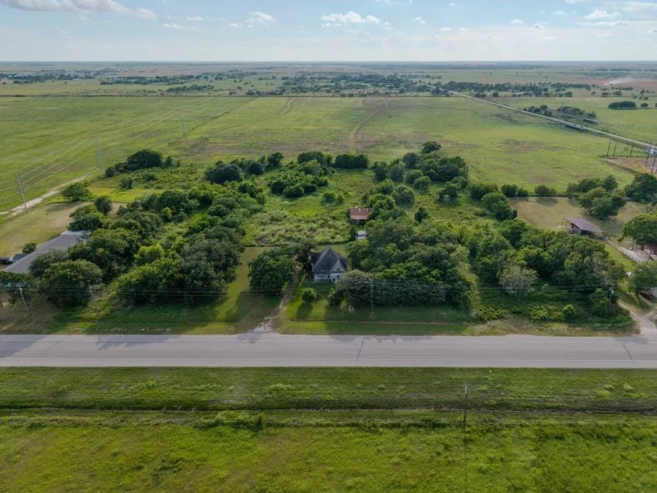 23378 State Highway 35 S Palacios, TX 77465