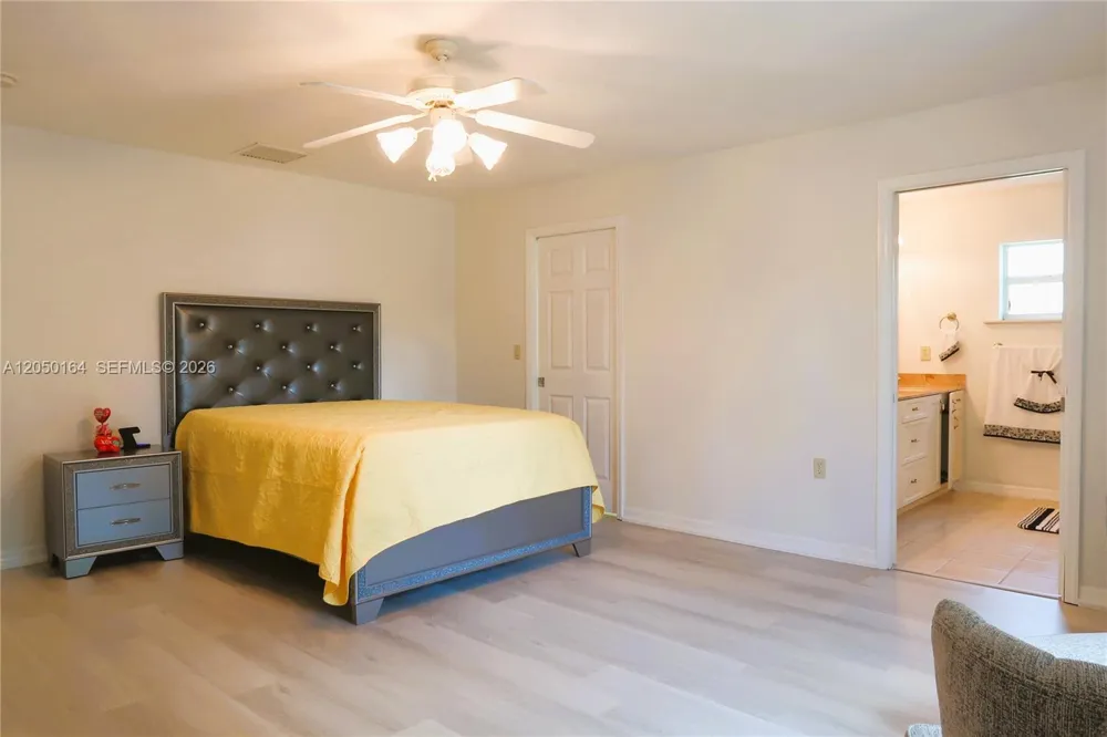 2010 2010 everlast terrace Sebring, FL 33875