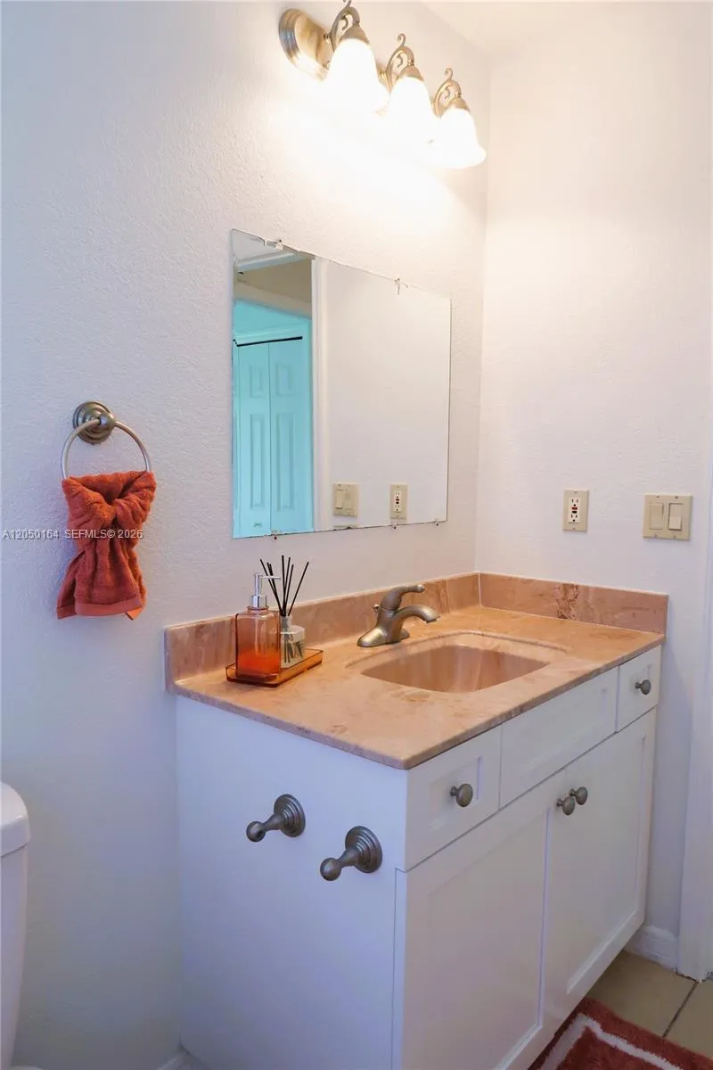 2010 2010 everlast terrace Sebring, FL 33875