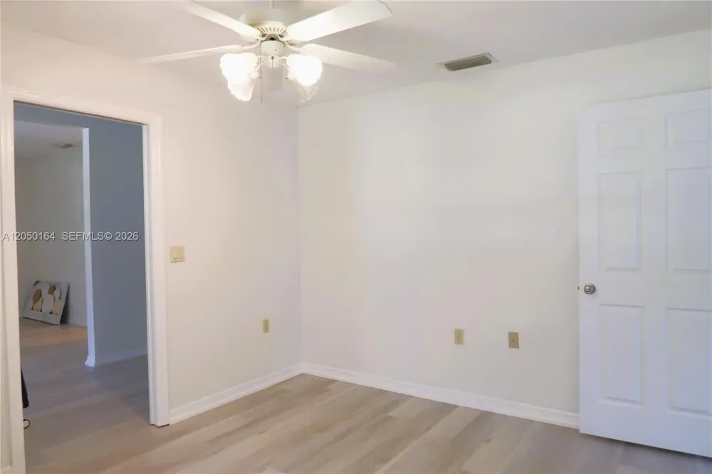 2010 2010 everlast terrace Sebring, FL 33875