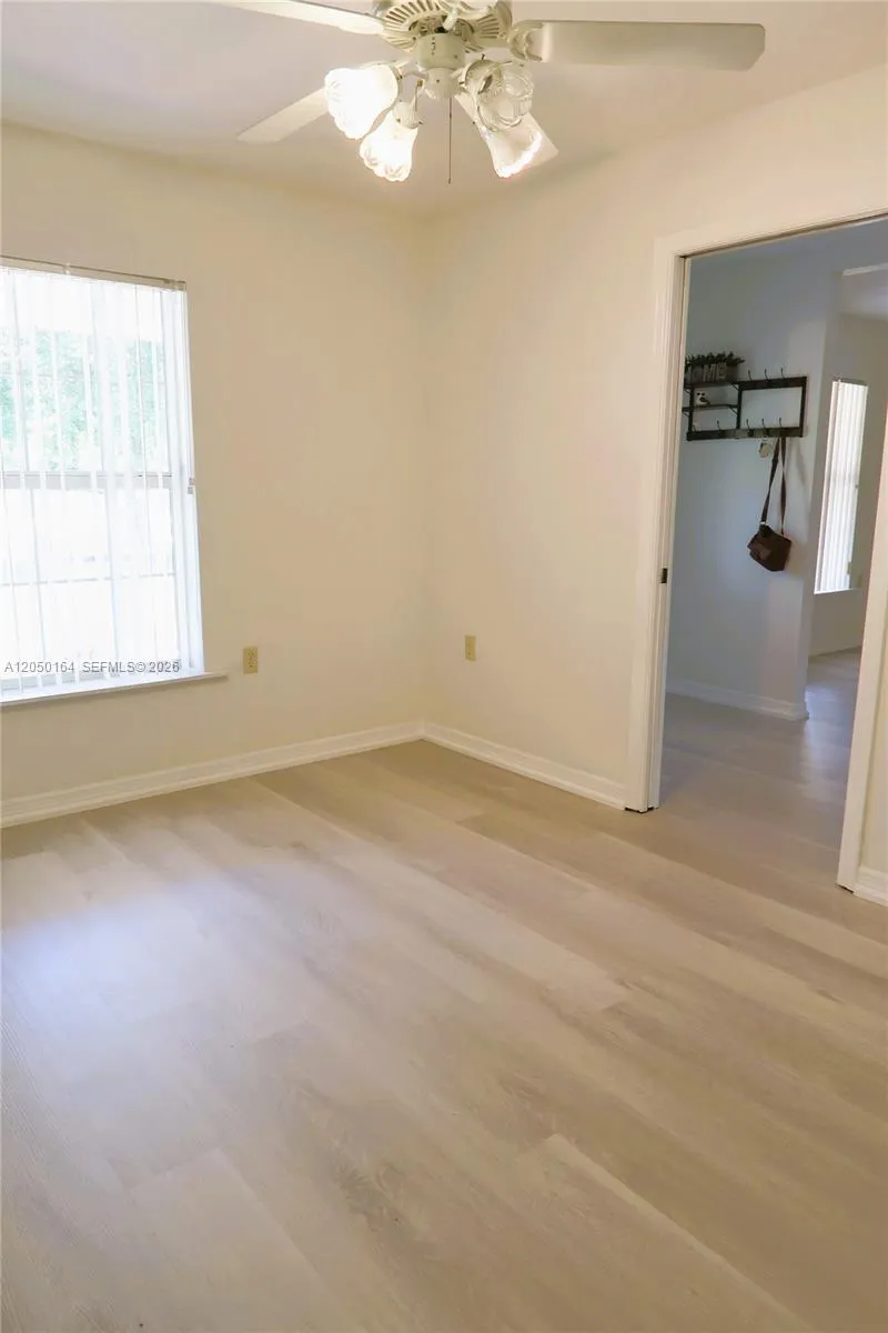 2010 2010 everlast terrace Sebring, FL 33875