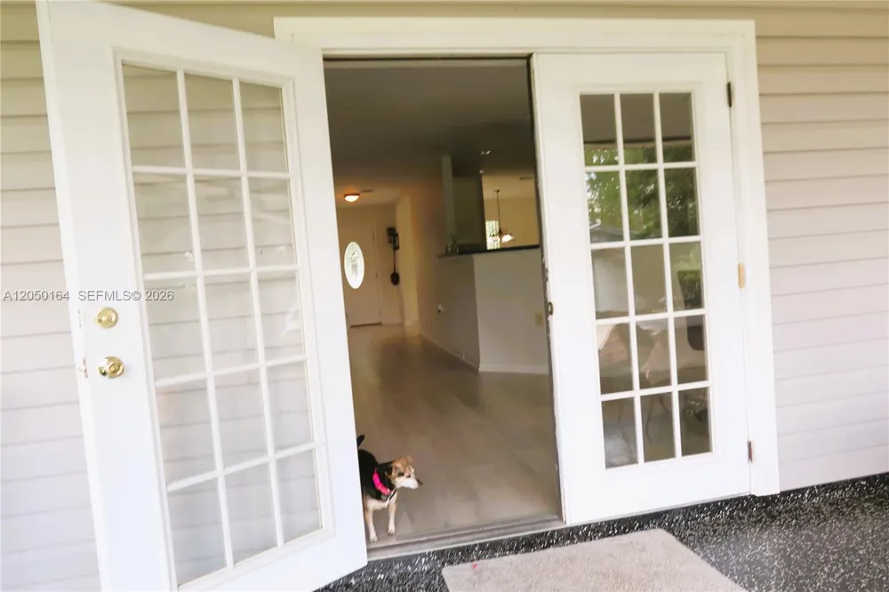 2010 2010 everlast terrace Sebring, FL 33875
