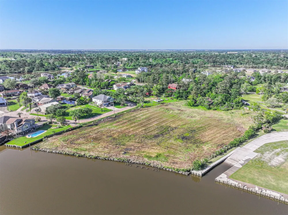 Leonetti Lane Dickinson, TX 77539