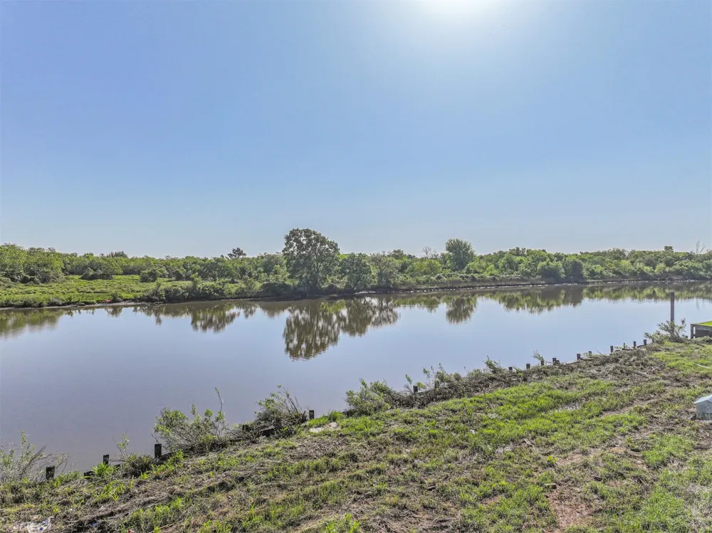 Leonetti Lane Dickinson, TX 77539