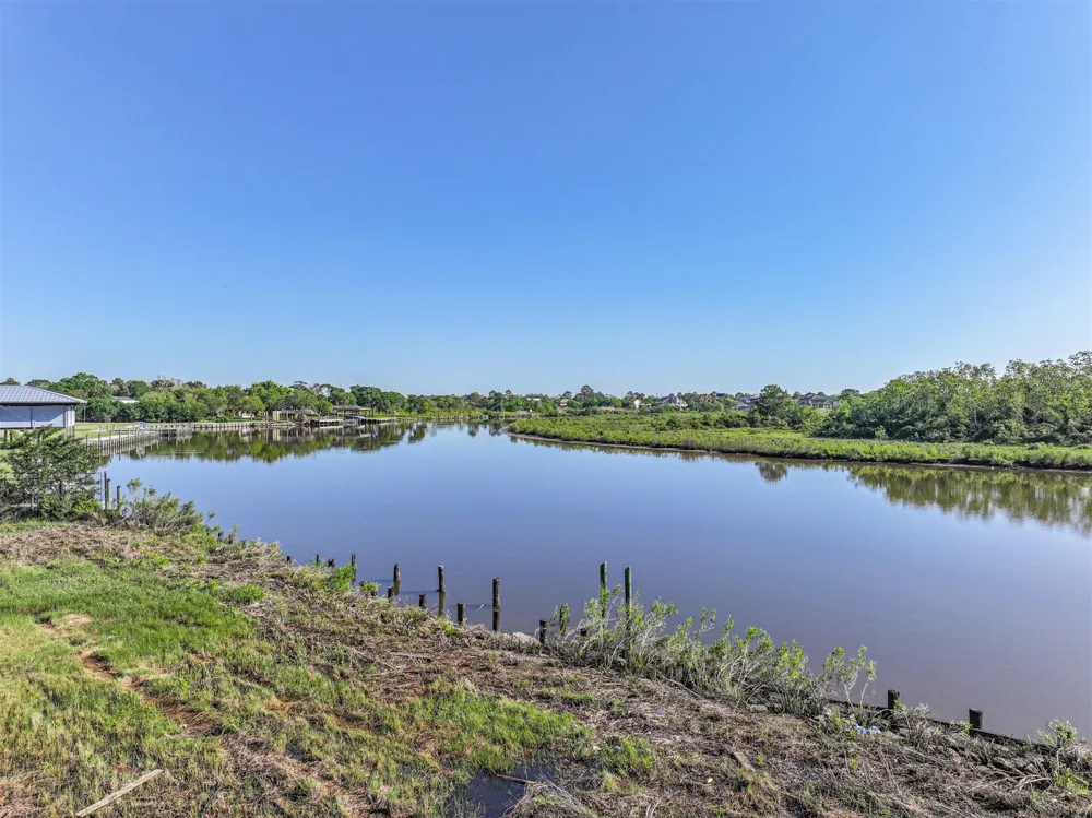 Leonetti Lane Dickinson, TX 77539