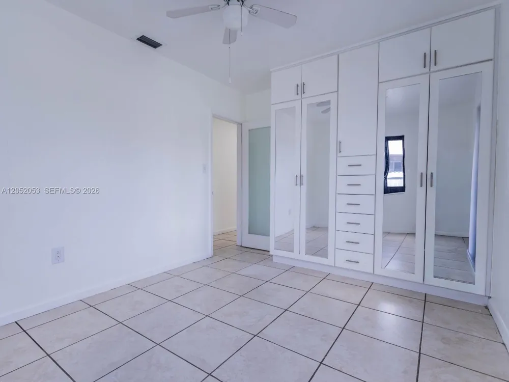 1600 NW 29th Ave Miami, FL 33125