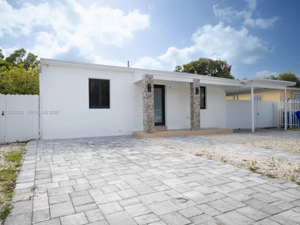 1600 NW 29th Ave Miami, FL 33125
