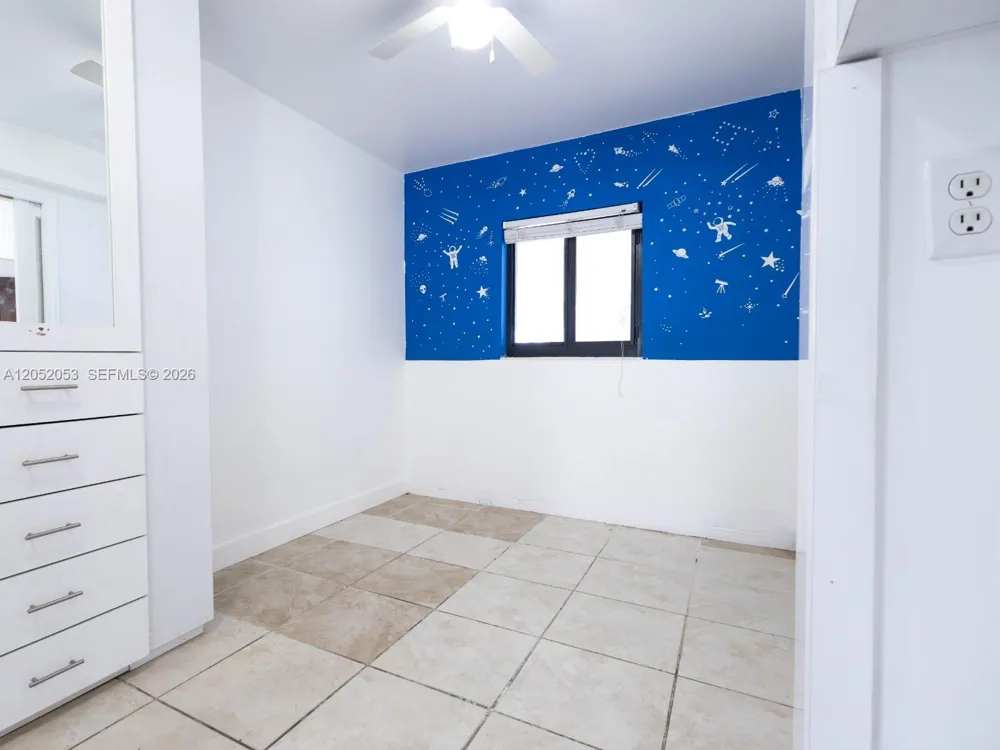 1600 NW 29th Ave Miami, FL 33125