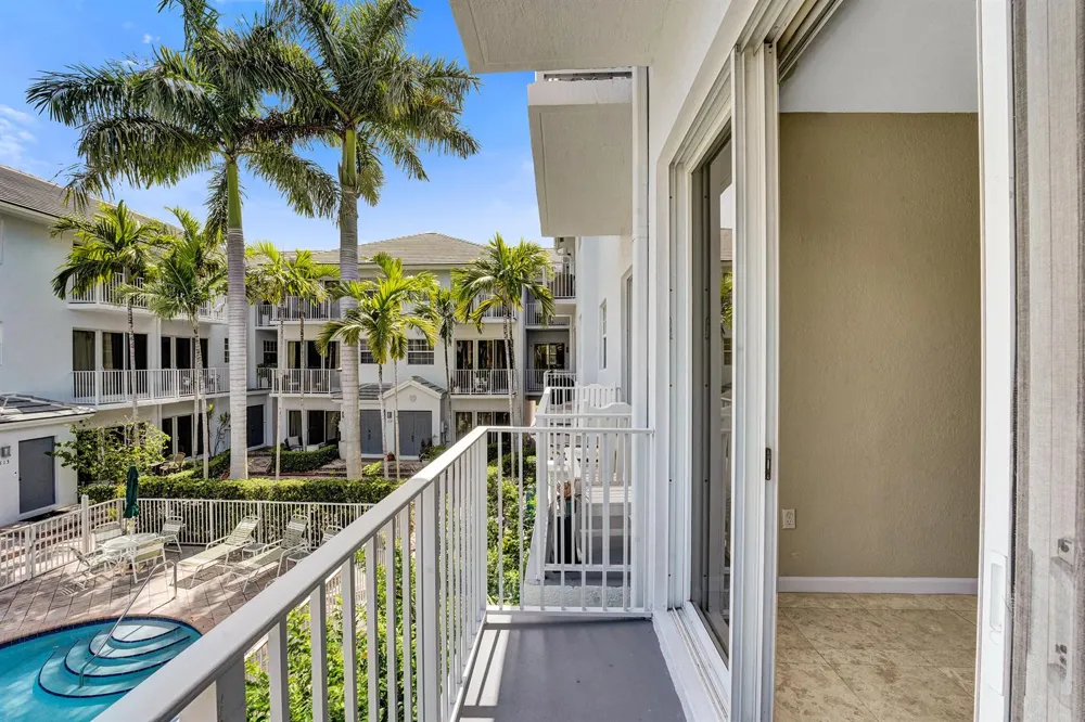 2725 NE 8th Avenue #104 Wilton Manors, FL 33334
