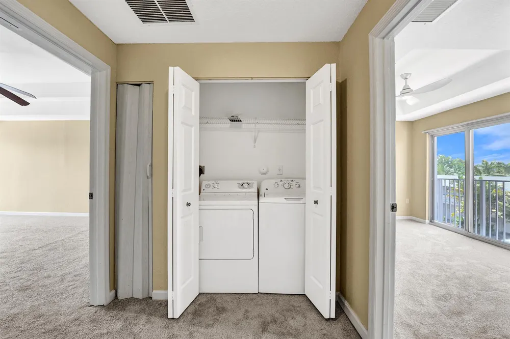 2725 NE 8th Avenue #104 Wilton Manors, FL 33334