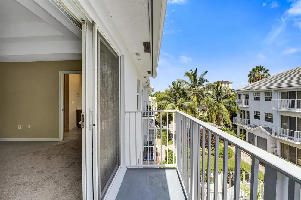 2725 NE 8th Avenue #104 Wilton Manors, FL 33334