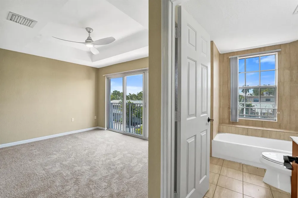 2725 NE 8th Avenue #104 Wilton Manors, FL 33334
