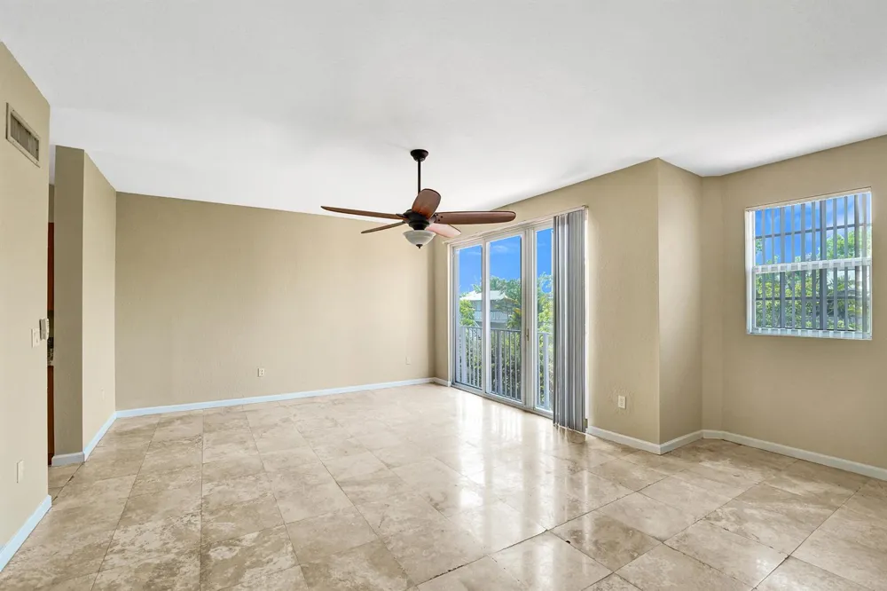 2725 NE 8th Avenue #104 Wilton Manors, FL 33334