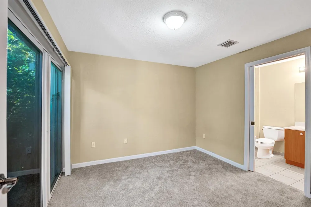 2725 NE 8th Avenue #104 Wilton Manors, FL 33334
