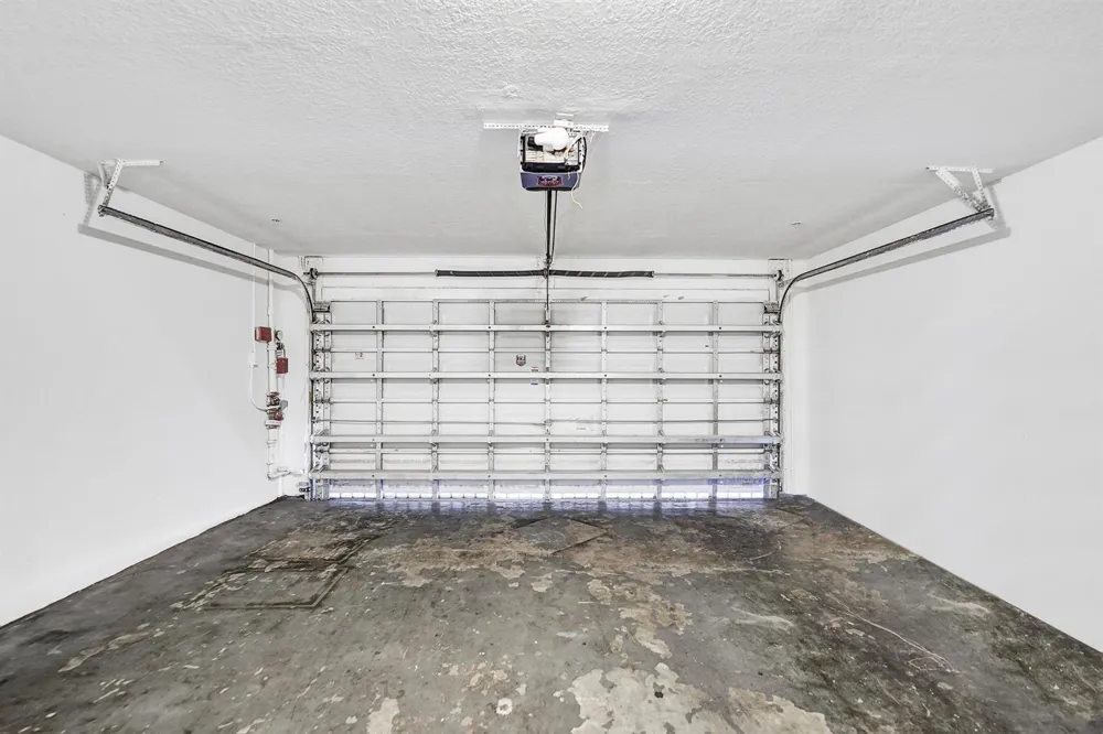 2725 NE 8th Avenue #104 Wilton Manors, FL 33334